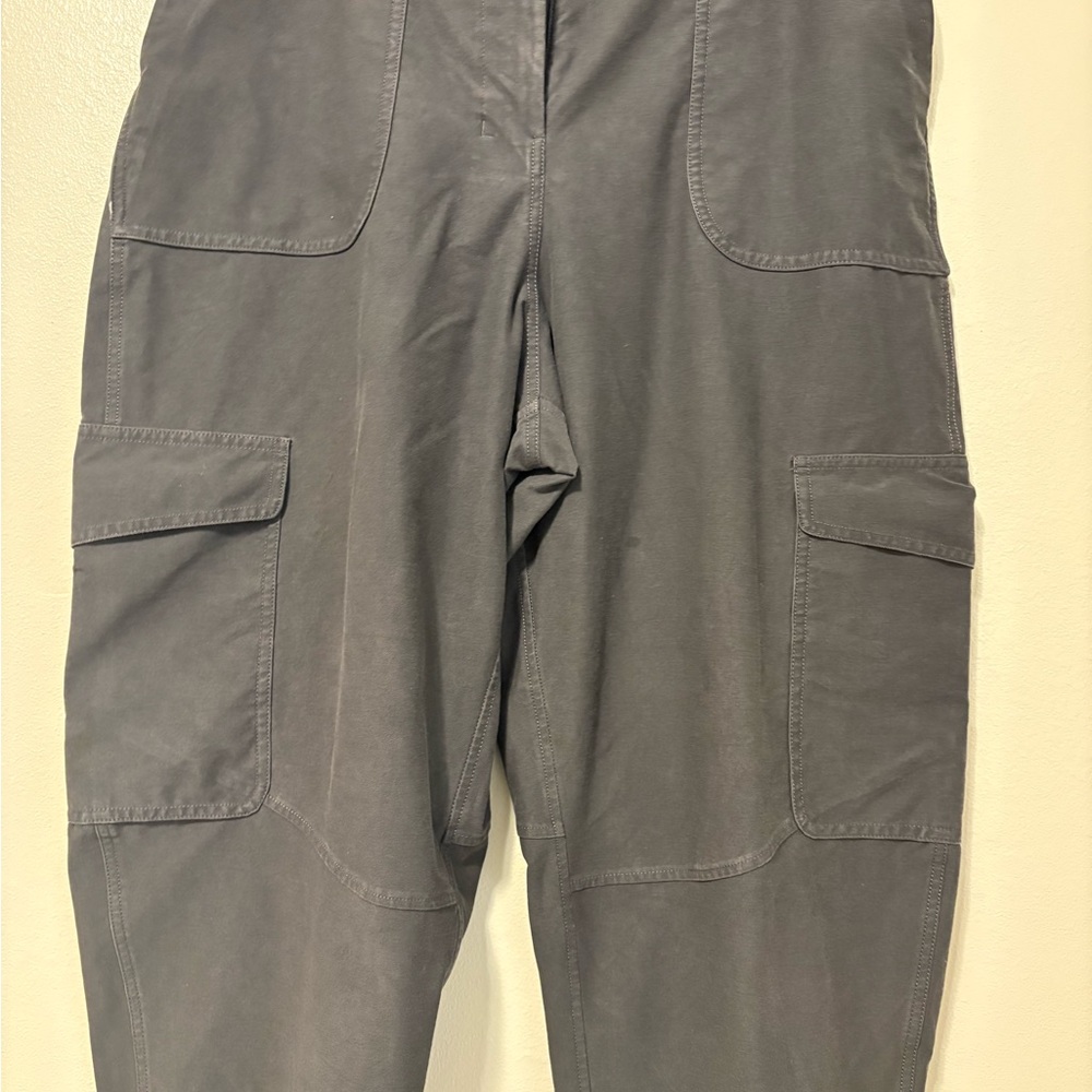 Lululemon light utilitech Cargo Pocket High Rise Barrel Leg Pants Grafite grey - Picture 4 of 5